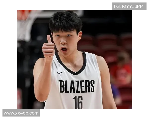 杨瀚森昨日创生涯新高出场时间今日半场意外未能上场引发热议